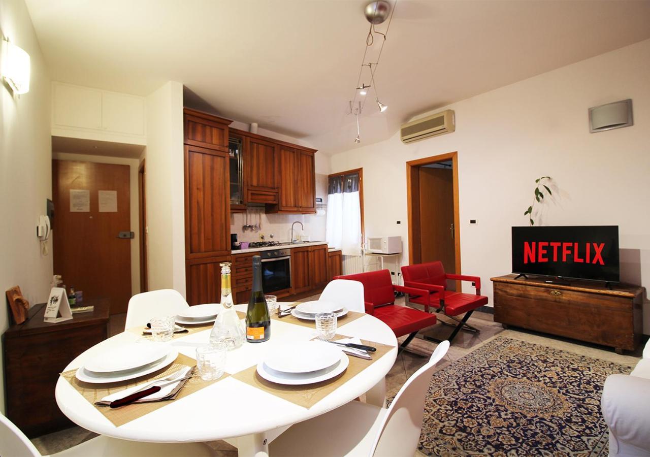 Cozy Apartment In The Heart Of โบโลญญา ภายนอก รูปภาพ